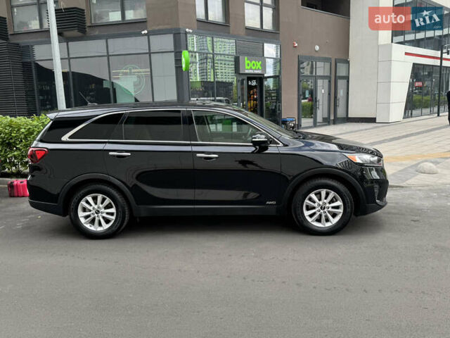 Черный Киа Соренто, объемом двигателя 2.36 л и пробегом 85 тыс. км за 15900 $, фото 7 на Automoto.ua