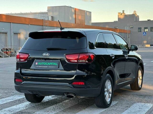 Черный Киа Соренто, объемом двигателя 3.3 л и пробегом 170 тыс. км за 16800 $, фото 7 на Automoto.ua