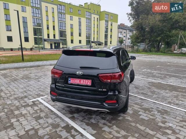 Черный Киа Соренто, объемом двигателя 2.4 л и пробегом 175 тыс. км за 16900 $, фото 7 на Automoto.ua