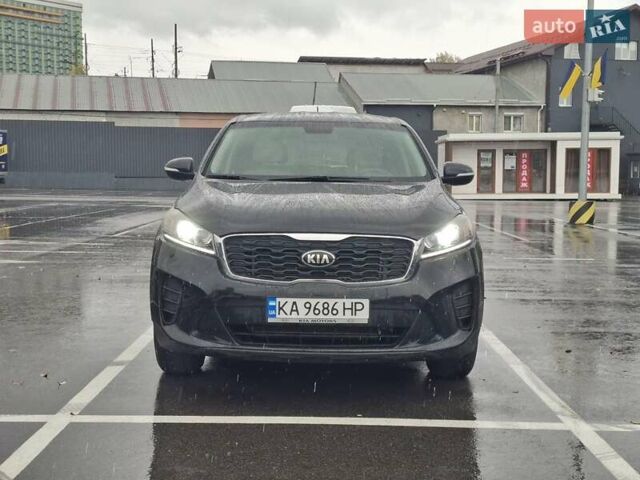 Черный Киа Соренто, объемом двигателя 2.4 л и пробегом 84 тыс. км за 18300 $, фото 3 на Automoto.ua