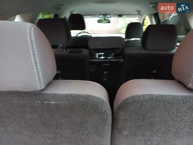 Чорний Кіа Соренто, об'ємом двигуна 3.34 л та пробігом 272 тис. км за 18500 $, фото 38 на Automoto.ua