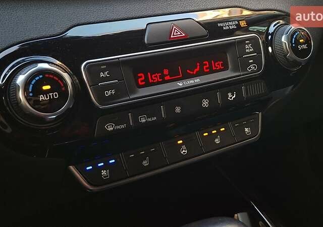 Чорний Кіа Соренто, об'ємом двигуна 2.2 л та пробігом 134 тис. км за 29999 $, фото 70 на Automoto.ua