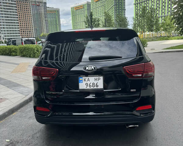 Черный Киа Соренто, объемом двигателя 2.36 л и пробегом 85 тыс. км за 15900 $, фото 11 на Automoto.ua