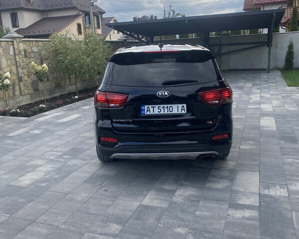 Черный Киа Соренто, объемом двигателя 3.3 л и пробегом 109 тыс. км за 21500 $, фото 9 на Automoto.ua