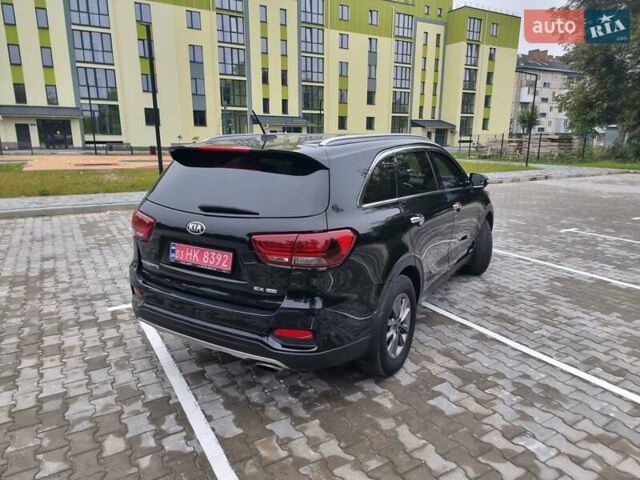 Черный Киа Соренто, объемом двигателя 2.4 л и пробегом 175 тыс. км за 16900 $, фото 6 на Automoto.ua