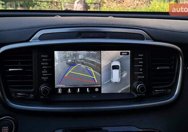 Чорний Кіа Соренто, об'ємом двигуна 2.2 л та пробігом 134 тис. км за 29999 $, фото 46 на Automoto.ua