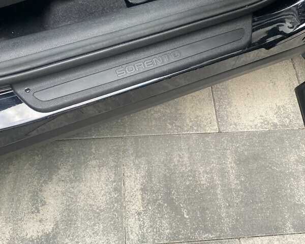 Черный Киа Соренто, объемом двигателя 3.3 л и пробегом 109 тыс. км за 21500 $, фото 35 на Automoto.ua
