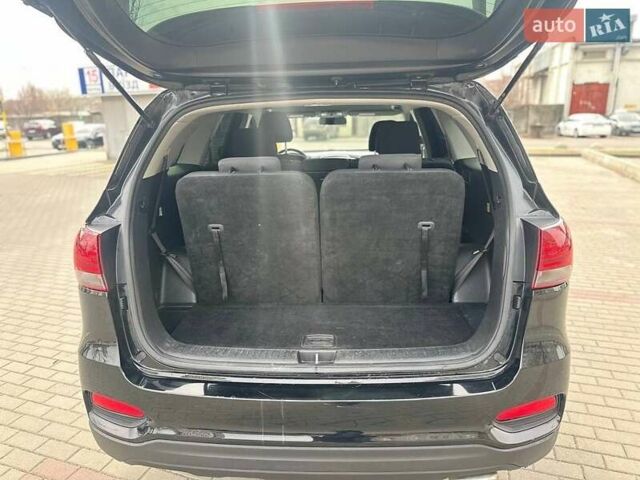 Чорний Кіа Соренто, об'ємом двигуна 2.36 л та пробігом 140 тис. км за 23200 $, фото 9 на Automoto.ua