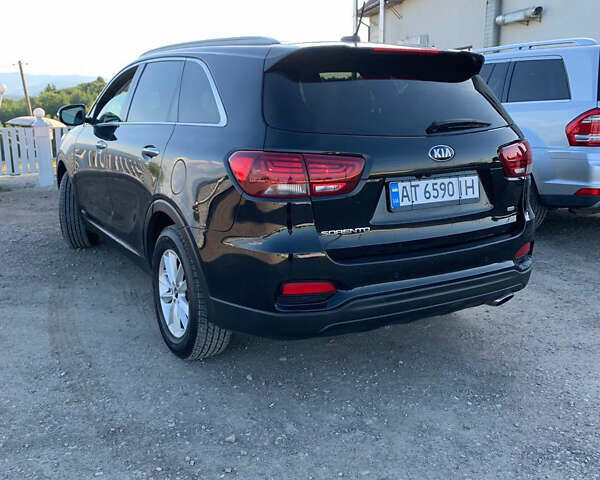 Чорний Кіа Соренто, об'ємом двигуна 2.36 л та пробігом 99 тис. км за 16900 $, фото 17 на Automoto.ua