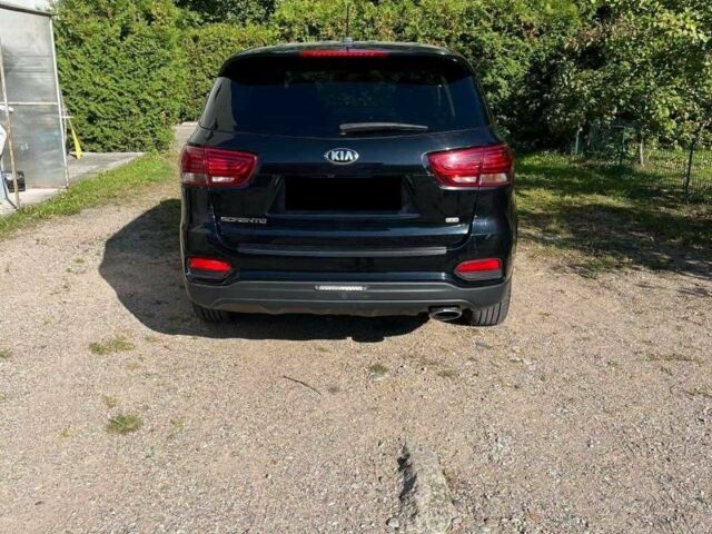 Чорний Кіа Соренто, об'ємом двигуна 0 л та пробігом 46 тис. км за 11400 $, фото 5 на Automoto.ua