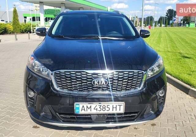 Черный Киа Соренто, объемом двигателя 3.34 л и пробегом 113 тыс. км за 21000 $, фото 7 на Automoto.ua