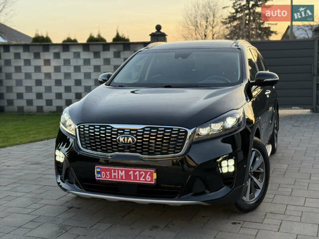 Чорний Кіа Соренто, об'ємом двигуна 2.2 л та пробігом 153 тис. км за 27900 $, фото 3 на Automoto.ua