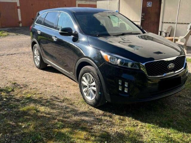 Чорний Кіа Соренто, об'ємом двигуна 0 л та пробігом 46 тис. км за 11400 $, фото 1 на Automoto.ua