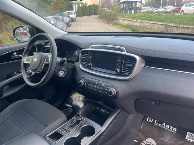 Чорний Кіа Соренто, об'ємом двигуна 2.4 л та пробігом 149 тис. км за 16800 $, фото 13 на Automoto.ua