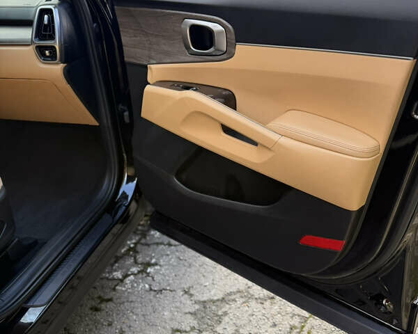 Черный Киа Соренто, объемом двигателя 2.2 л и пробегом 146 тыс. км за 32500 $, фото 16 на Automoto.ua