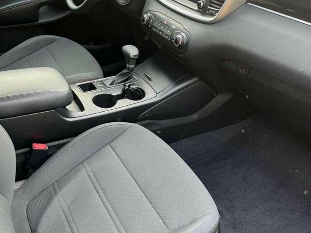 Чорний Кіа Соренто, об'ємом двигуна 0 л та пробігом 46 тис. км за 11400 $, фото 10 на Automoto.ua