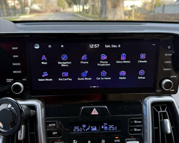 Черный Киа Соренто, объемом двигателя 2.2 л и пробегом 146 тыс. км за 32500 $, фото 33 на Automoto.ua
