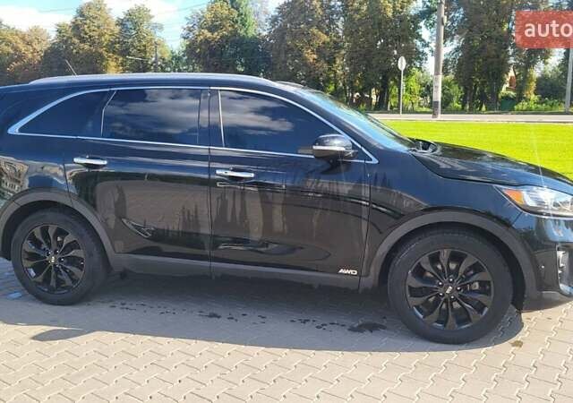 Черный Киа Соренто, объемом двигателя 3.34 л и пробегом 113 тыс. км за 21000 $, фото 6 на Automoto.ua