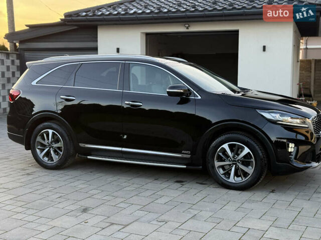 Чорний Кіа Соренто, об'ємом двигуна 2.2 л та пробігом 153 тис. км за 27900 $, фото 17 на Automoto.ua