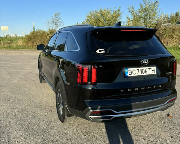 Черный Киа Соренто, объемом двигателя 1.6 л и пробегом 130 тыс. км за 30000 $, фото 9 на Automoto.ua