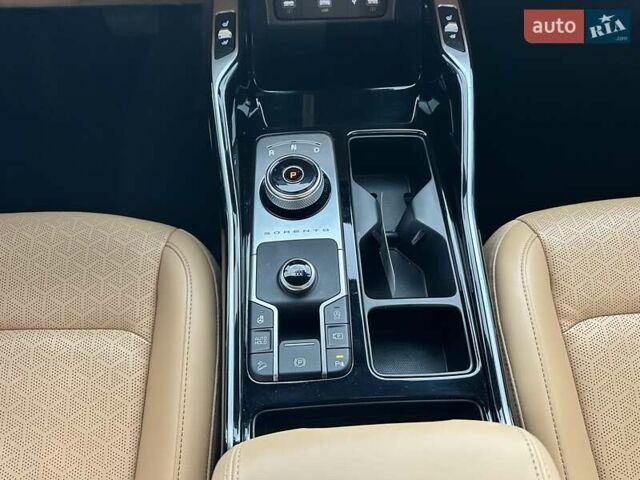 Чорний Кіа Соренто, об'ємом двигуна 2.2 л та пробігом 121 тис. км за 33500 $, фото 41 на Automoto.ua