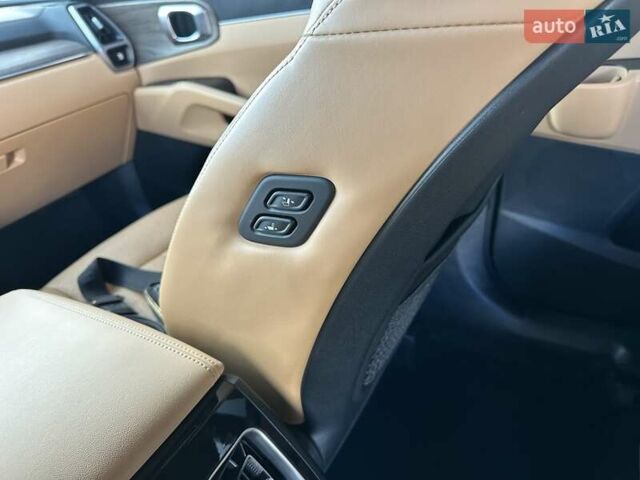 Чорний Кіа Соренто, об'ємом двигуна 2.2 л та пробігом 121 тис. км за 33500 $, фото 23 на Automoto.ua