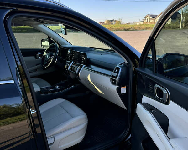 Черный Киа Соренто, объемом двигателя 1.6 л и пробегом 130 тыс. км за 30000 $, фото 14 на Automoto.ua