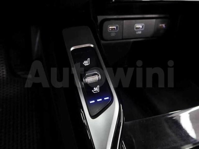 Черный Киа Соренто, объемом двигателя 2.2 л и пробегом 83 тыс. км за 18700 $, фото 18 на Automoto.ua