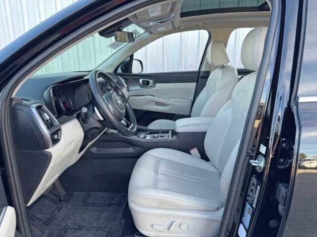 Чорний Кіа Соренто, об'ємом двигуна 1.6 л та пробігом 34 тис. км за 5000 $, фото 13 на Automoto.ua