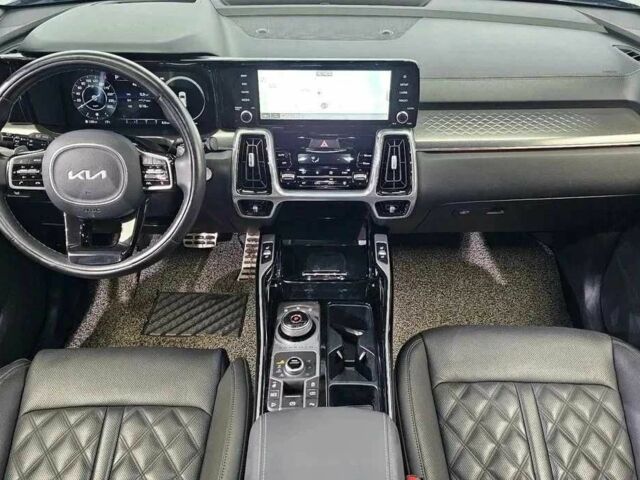 Черный Киа Соренто, объемом двигателя 2.2 л и пробегом 38 тыс. км за 22000 $, фото 5 на Automoto.ua