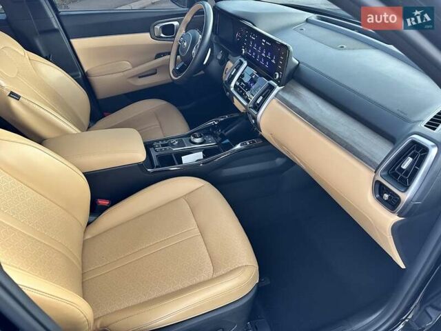Чорний Кіа Соренто, об'ємом двигуна 2.2 л та пробігом 121 тис. км за 33500 $, фото 32 на Automoto.ua
