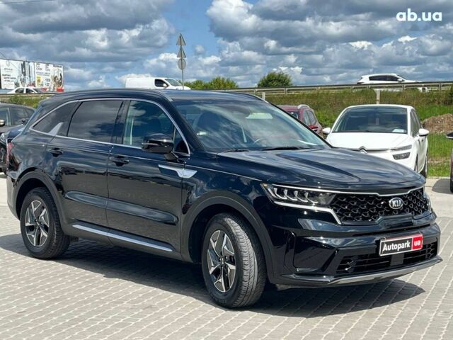 Чорний Кіа Соренто, об'ємом двигуна 1.6 л та пробігом 77 тис. км за 29990 $, фото 1 на Automoto.ua