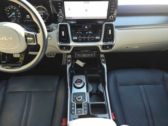 Черный Киа Соренто, объемом двигателя 0 л и пробегом 11 тыс. км за 14000 $, фото 6 на Automoto.ua