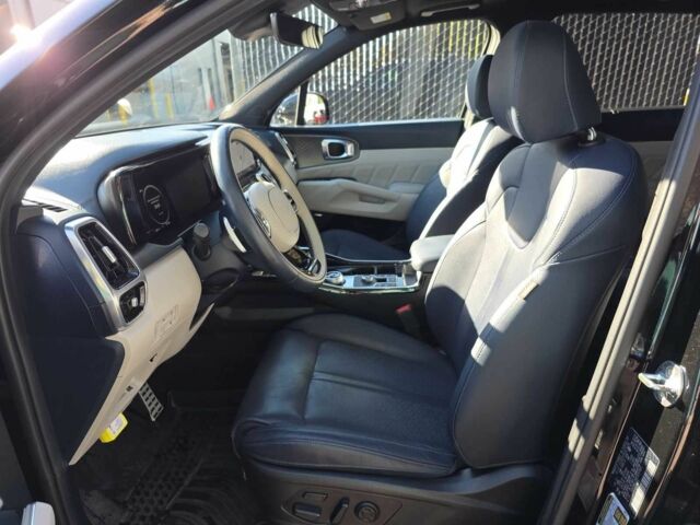 Черный Киа Соренто, объемом двигателя 0 л и пробегом 11 тыс. км за 14000 $, фото 11 на Automoto.ua