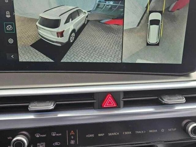 Черный Киа Соренто, объемом двигателя 2.2 л и пробегом 13 тыс. км за 47000 $, фото 8 на Automoto.ua