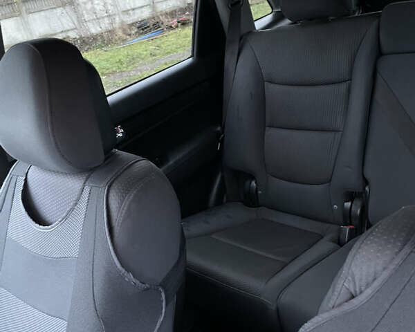 Фиолетовый Киа Соренто, объемом двигателя 2.4 л и пробегом 298 тыс. км за 9700 $, фото 19 на Automoto.ua