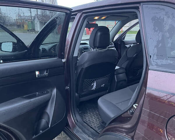 Фиолетовый Киа Соренто, объемом двигателя 2.4 л и пробегом 298 тыс. км за 9700 $, фото 28 на Automoto.ua