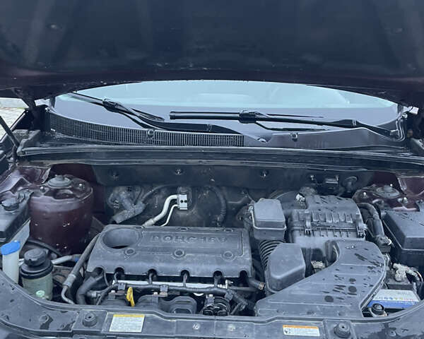 Фиолетовый Киа Соренто, объемом двигателя 2.4 л и пробегом 298 тыс. км за 9700 $, фото 26 на Automoto.ua