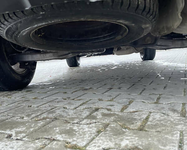 Фиолетовый Киа Соренто, объемом двигателя 2.4 л и пробегом 298 тыс. км за 9700 $, фото 32 на Automoto.ua