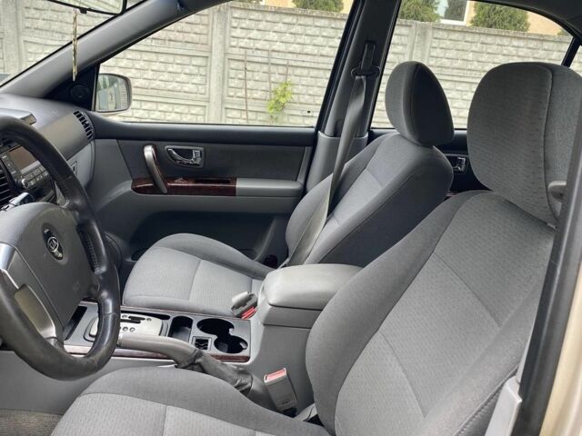 Коричневий Кіа Соренто, об'ємом двигуна 0 л та пробігом 225 тис. км за 3150 $, фото 6 на Automoto.ua