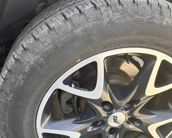 Коричневий Кіа Соренто, об'ємом двигуна 2.5 л та пробігом 240 тис. км за 8300 $, фото 11 на Automoto.ua