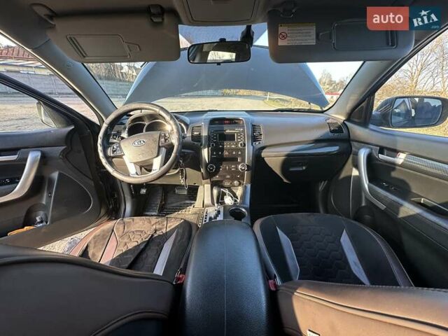 Коричневий Кіа Соренто, об'ємом двигуна 2.2 л та пробігом 232 тис. км за 11700 $, фото 16 на Automoto.ua