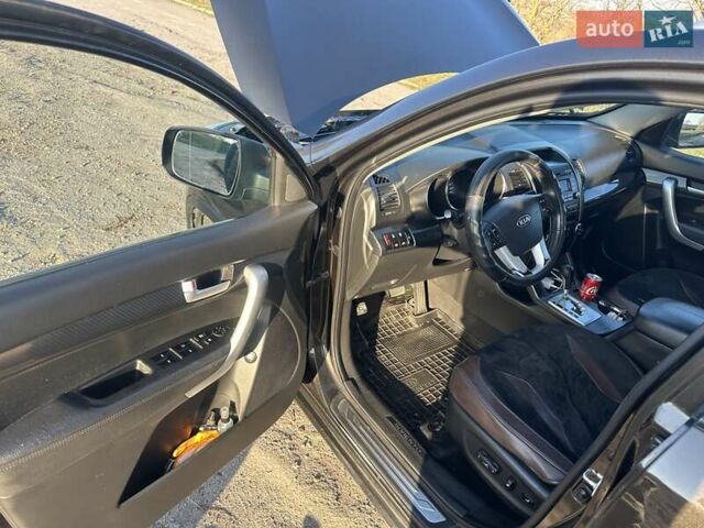 Коричневий Кіа Соренто, об'ємом двигуна 2.2 л та пробігом 232 тис. км за 11700 $, фото 9 на Automoto.ua