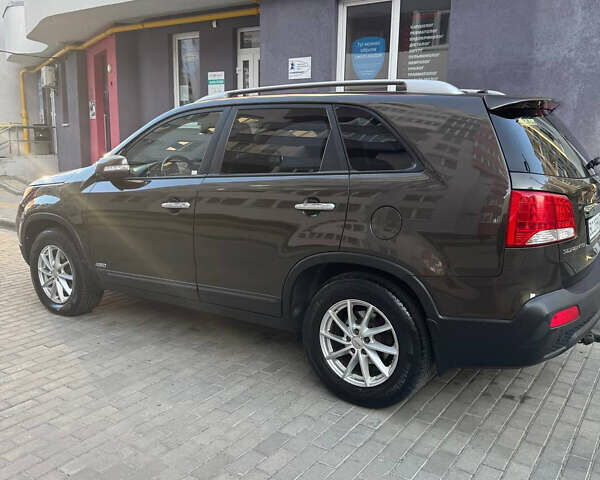 Коричневый Киа Соренто, объемом двигателя 2.2 л и пробегом 230 тыс. км за 11900 $, фото 14 на Automoto.ua