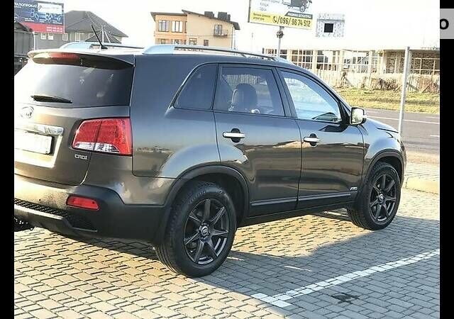 Коричневый Киа Соренто, объемом двигателя 2.2 л и пробегом 274 тыс. км за 14000 $, фото 1 на Automoto.ua