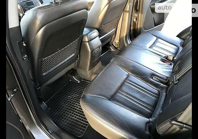 Коричневый Киа Соренто, объемом двигателя 2.2 л и пробегом 274 тыс. км за 14000 $, фото 5 на Automoto.ua