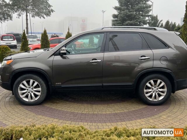 Коричневий Кіа Соренто, об'ємом двигуна 2.2 л та пробігом 215 тис. км за 14490 $, фото 3 на Automoto.ua