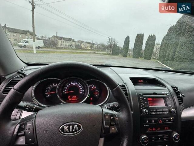 Коричневий Кіа Соренто, об'ємом двигуна 2.2 л та пробігом 300 тис. км за 12300 $, фото 8 на Automoto.ua
