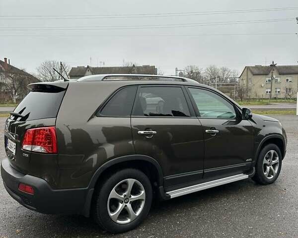 Коричневий Кіа Соренто, об'ємом двигуна 2.2 л та пробігом 300 тис. км за 12300 $, фото 10 на Automoto.ua