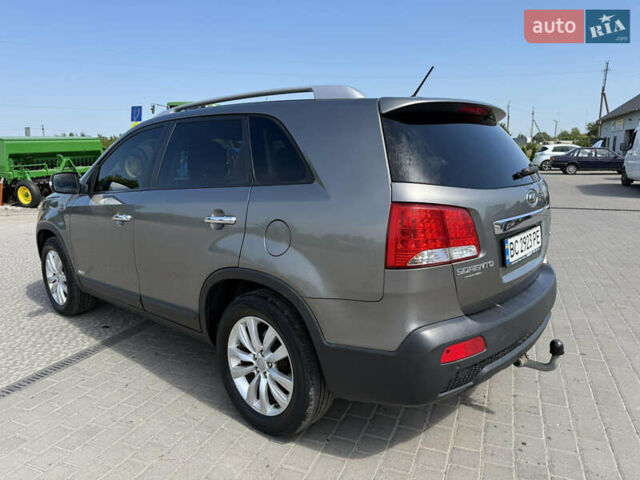Коричневий Кіа Соренто, об'ємом двигуна 2.2 л та пробігом 249 тис. км за 13900 $, фото 3 на Automoto.ua